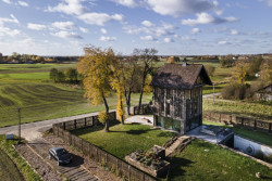 o4 architekci zrekonstruovali starý větrný mlýn v polském Lubartówě