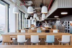 VRTIŠKA • ŽÁK, Interiéry společnosti Avast – foto