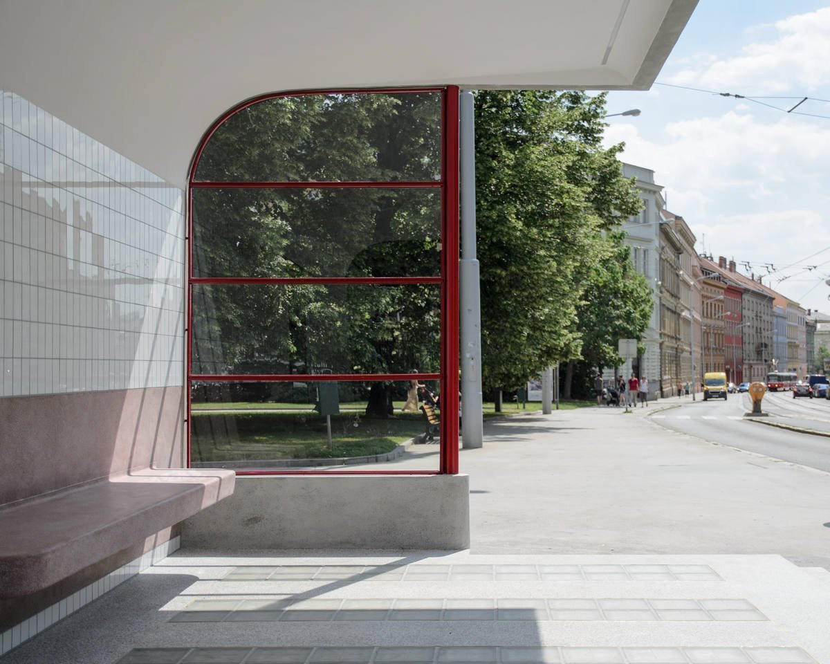 Rekonstrukce funkcionalistické zastávky od architekta Oskara Pořísky, Atelier RAW