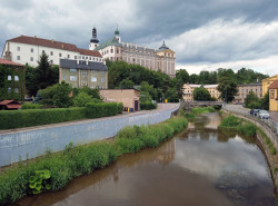 Silueta Broumova s klášterem