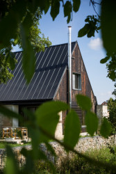 Rodinný dům Stará Červená Voda, TŘI.ČTRNÁCT architekti / Ondrej Palenčar