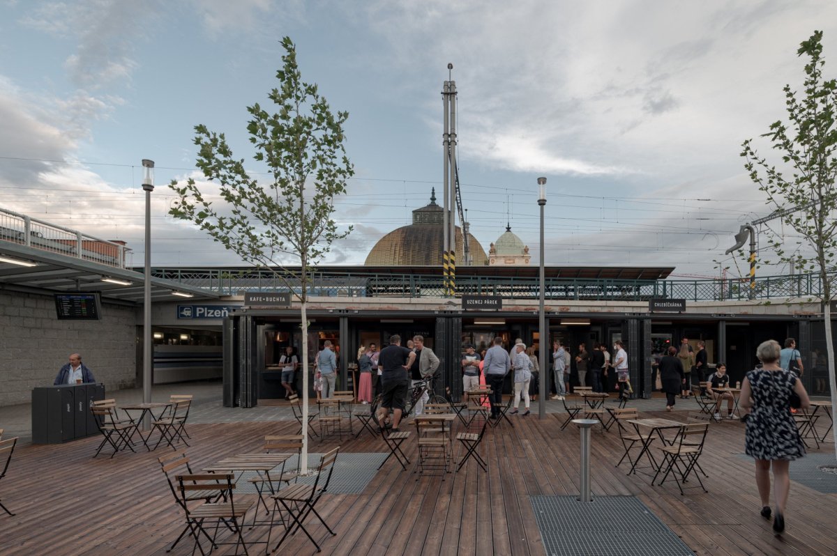 Paluba Hamburk v Plzni od ateliéru Projectstudio8