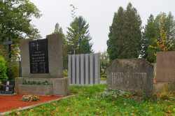 náhrobek rodiny Neumark, studio NEW WORK