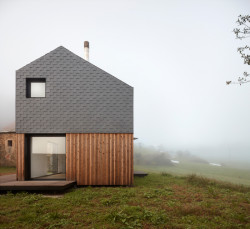 Rodinný dům Casa Montaña ve Španělsku, Baragaño Architects