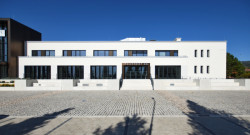 Radnice a kulturní dům Chlumec, Ondřej Tuček, Viktor Tuček - foto