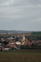 Sokolovna ve Veverských Knínicích, studio New Work