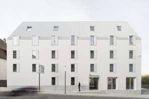 Hotel Bauhofstrasse, VON M