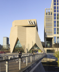V&A East, nová galerie na východě Londýna od architektů ze studia O'Donnell + Tuomey.