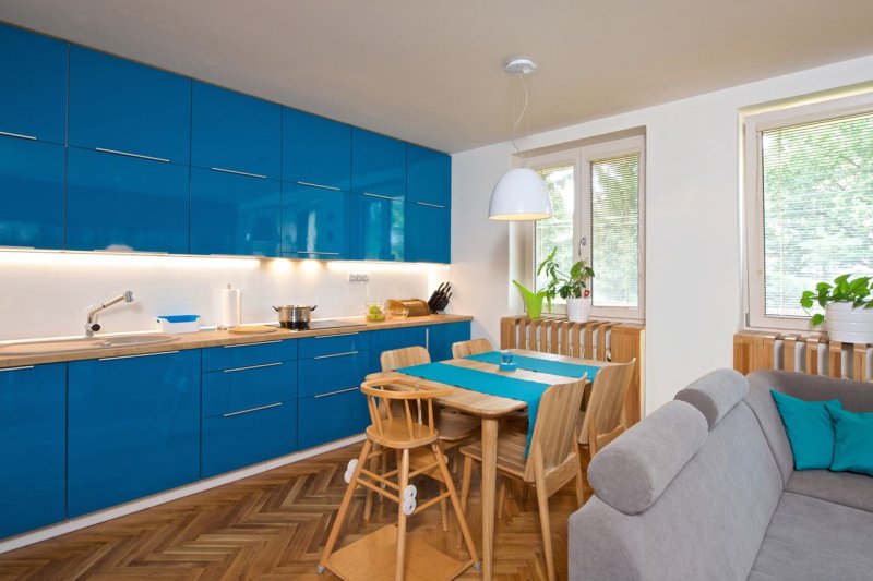 Mooza architecture, Byt na modré vlně – foto