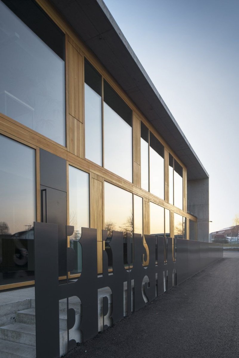 Administrativní budova firmy Brusivo, zábran-nová architekti