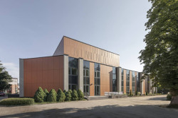 Košické studio DGA zrekonstruovalo budovu Rozhlasu a televize Slovenska v Košicích.