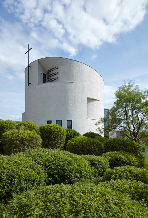 Atelier Štěpán, kostel v Sazovicíh, foto