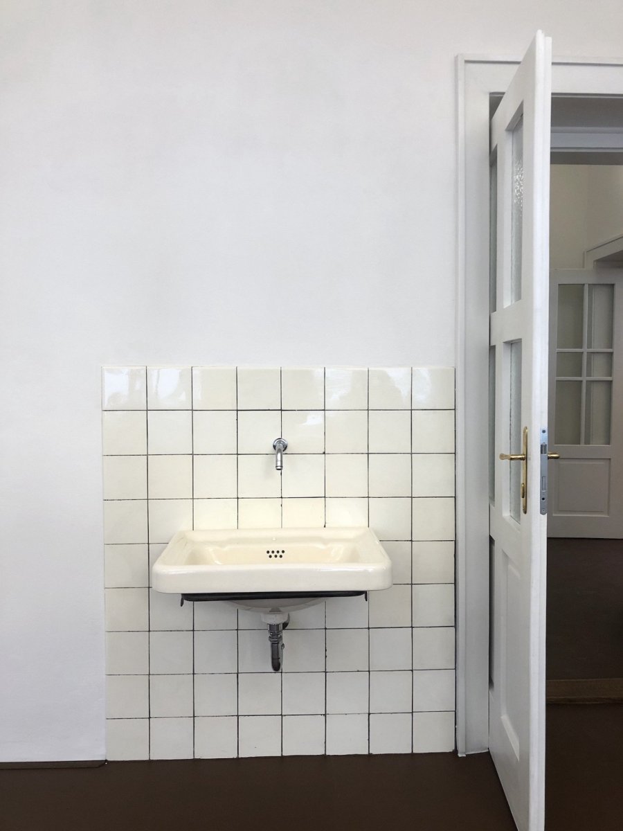 Škola architektury AVU v Praze po rekonstrukci podle návrhu Marcely Steinbachové a ateliéru Skupina