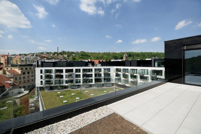 Schindler Seko, Rezidence Sacre Coeur 2