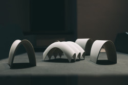 V Muzeu architektury ve Vratislavi připravili retrospektivní výstavu, kde si návštěvníci mohou prohlédnout další stavby a projekty Witolda Lipińského.