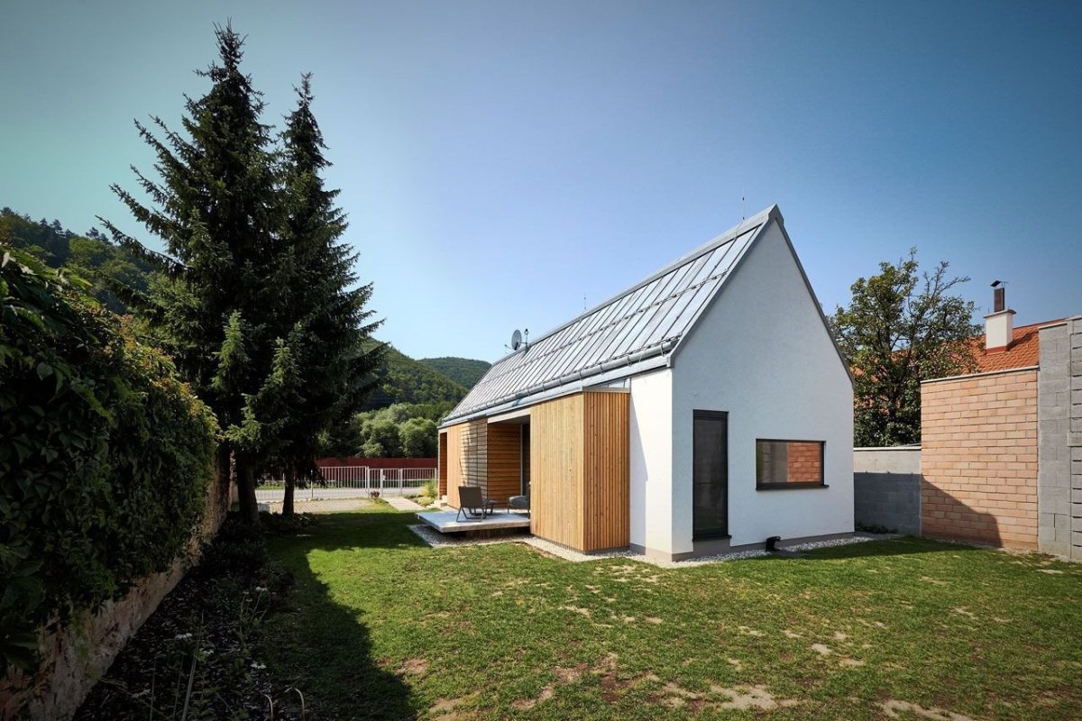 Jaro Krobot architekt, Drevodom v Lučatíne – foto