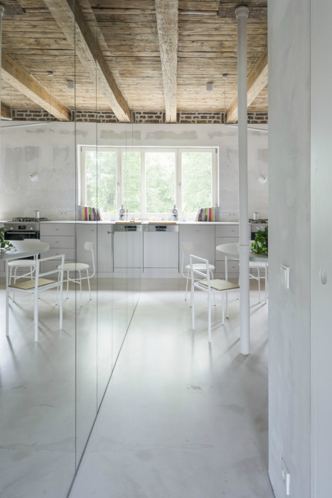 Byt Svätoplukova, Kilo / Honč