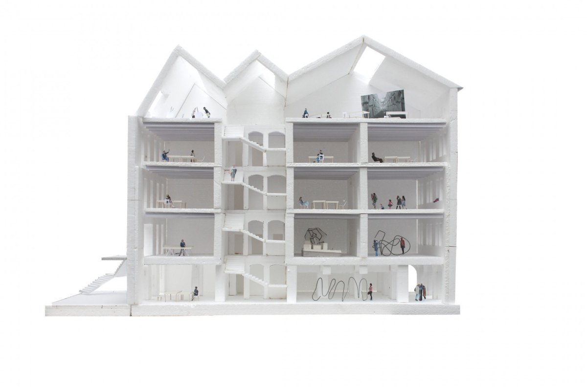 Vítězný návrh Centra současného umění a architektury v Českých Budějovicích od studií AFF Architekten + Malý Chmel, model