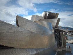 Frank Gehry, Guggenheimovo muzeum v Bilbau, foto
