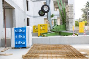Rules architekti navrhli bytový dům v na Starém městě v Bratislavě