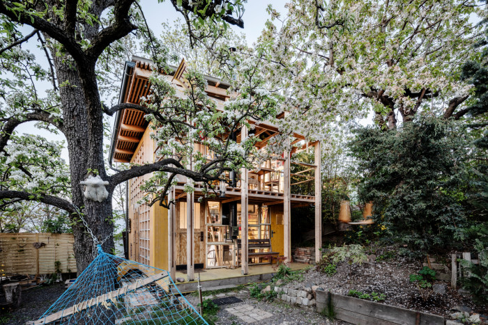 Rekonstrukce chaty YELLOW HUT, ARCHWERK / Hana Procházková, Martin Kloda, Petr Tůma