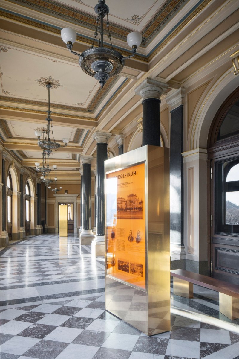 Interiéry předsálí České filharmonie v Rudolfinu, Lenka Míková architekti / Lenka Míková