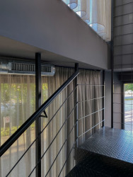 Kavárna Kontejner na Ortenově náměstí od Collarch studia