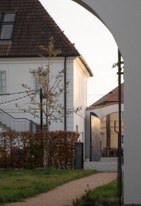 Rekonstrukce historické budovy statku v Noutonicích od ateliéru OBJEKTOR ARCHITEKTI