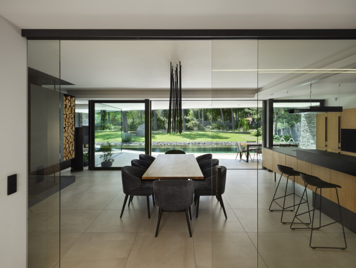 Dům v boru, A69 - architekti / Boris Redčenkov, Prokop Tomášek, Jaroslav Wertig