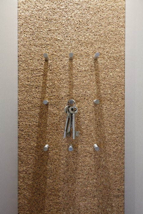 Korkový byt, Formalfatal,