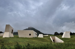 Archeopark Pavlov, Architektonická kancelář Radko Květ