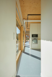 Proměna hospodářské usedlosti s mlýnem na Slovensku od RDTH architekti