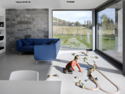 ARCHTEAM, Dům v betonu – foto