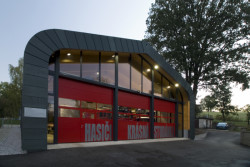 Hasičská zbrojnice Krásná Studánka, Vojtěch Šrut