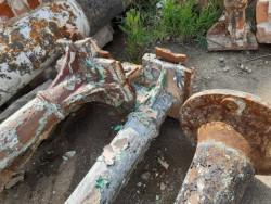 V areálu se znovu použilo mnoho historických prvků, které architekti našli na místě. Například původní masivní sloupy se podařilo zachránit a znovu použít v konstrukci starých budov. (SRDK Studio, Vratislavské pivovary)