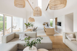 Architekti Ivankovi si v malé obci na Slovensku navrhli vlastní rodinný dům