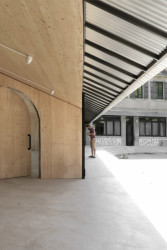 Přístavba školní jídelny v Montbrun-Bocage, Bast architects