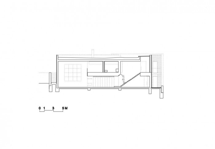 Vila v Beskydech, řez, TREF-Architekti