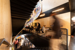 Nové sídlo KOMA MODULAR v pavilonu z EXPO 2015 získalo cenu Nejatraktivnější pracovní prostředí v soutěži Zasedačka roku.