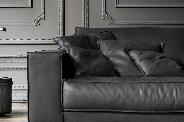 Pohovku Budapest Soft navrhla pro značku Baxter italská architektka a designérka Paola Navone.