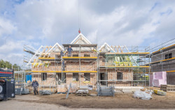 Návštěvníci výstavní haly PERI na veletrhu bauma 2025 se budou moci seznámit s řadou inovací, které v budoucnu přispějí k udržitelnější a efektivnější bytové výstavbě.