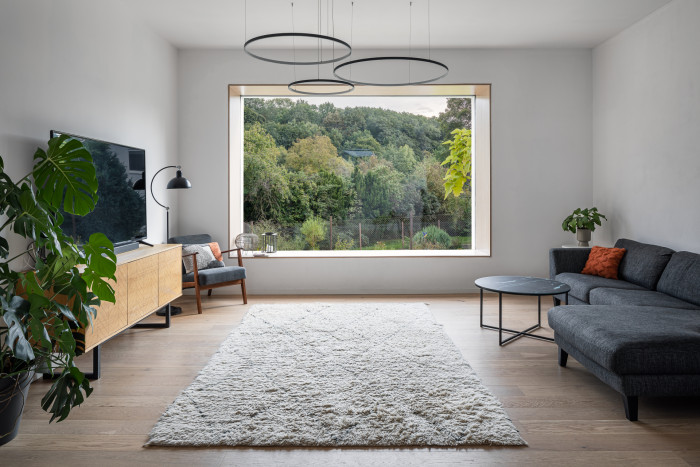 "Dům propojen se zelení" na Praze 9 od studia Iveta Langerová architekti