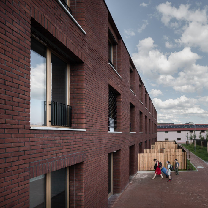 Polyfunkční dům Slivenec od bod architekti (soutěžní návrh)