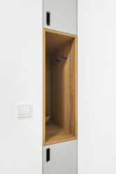 Houm ofis, No Architects