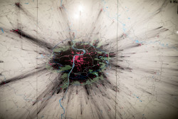 Expozice výstavy Ideální Velká/ Malá Praha, 1919/ 2019 v Galerii Lucerna.