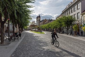 Rekonstrukce Mierového námestia, Atelier RAW