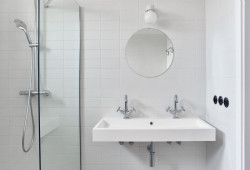 Byt se zelenou stěnou, Ti architekti