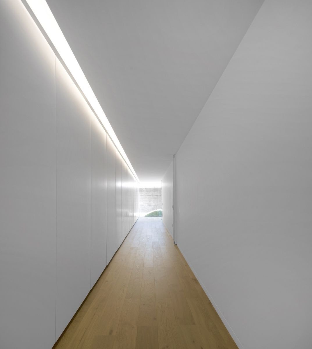Sambade House, Spaceworkers
