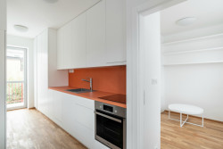 Dům s kancelářemi a byty v Brně, studio AEIOU