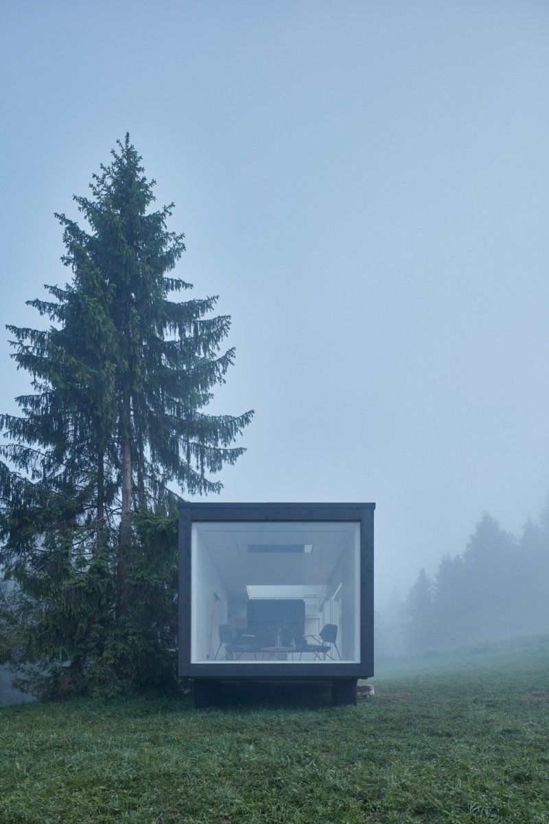 Ark-Shelter, Michiel De Backer, Martin Mikovčák